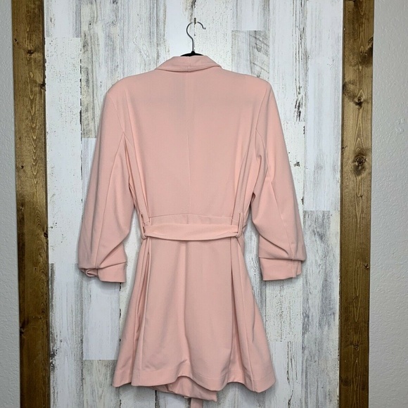 Sexy NWT Boohoo belted pink blazer mini dress, US sz 18 - Picture 3 of 9